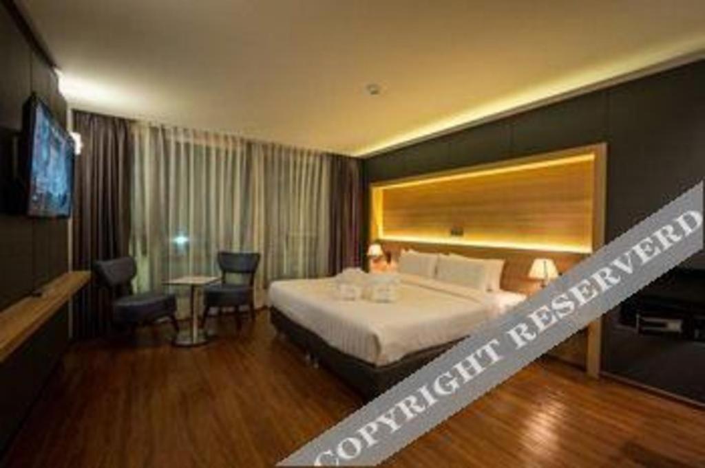 The Three Hat Yai Exterior photo